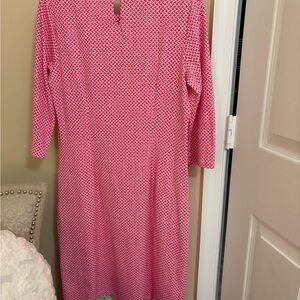 J. McLaughlin Pink and White V-Neck Sheath Dress